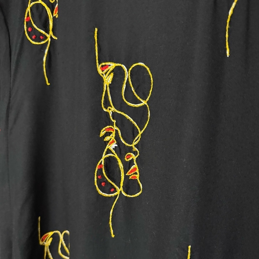 Unbranded black intertwined couple embroidered faces dress size Large - Picture 9 of 16